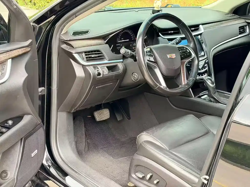 Cadillac XTS 28 T Elite