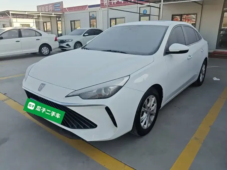 Roewe i5 1.5 L CVT Luxury