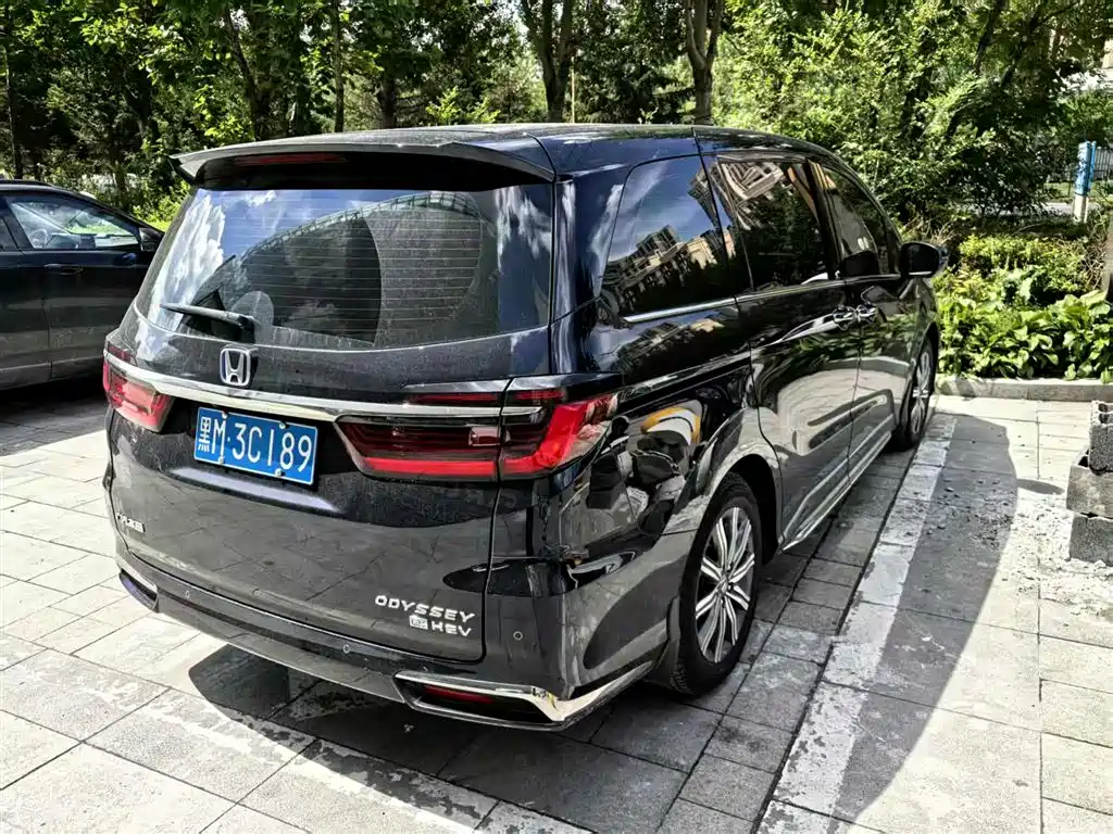 Odyssey 2.0 L e:HEV Sharp· Leading Enjoyment