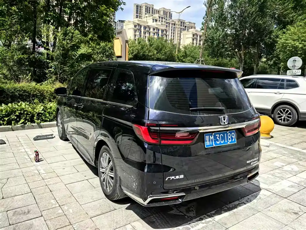 Odyssey 2.0 L e:HEV Sharp· Leading Enjoyment
