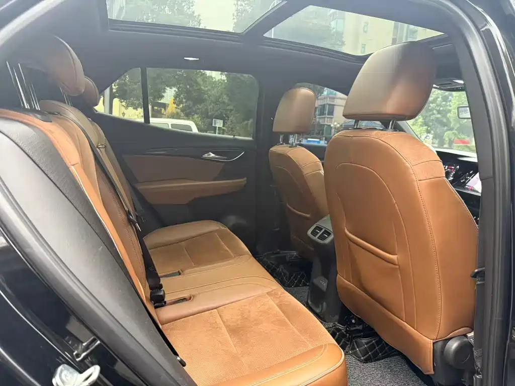 Envision S Envision S 652 T 4 WD Luxury
