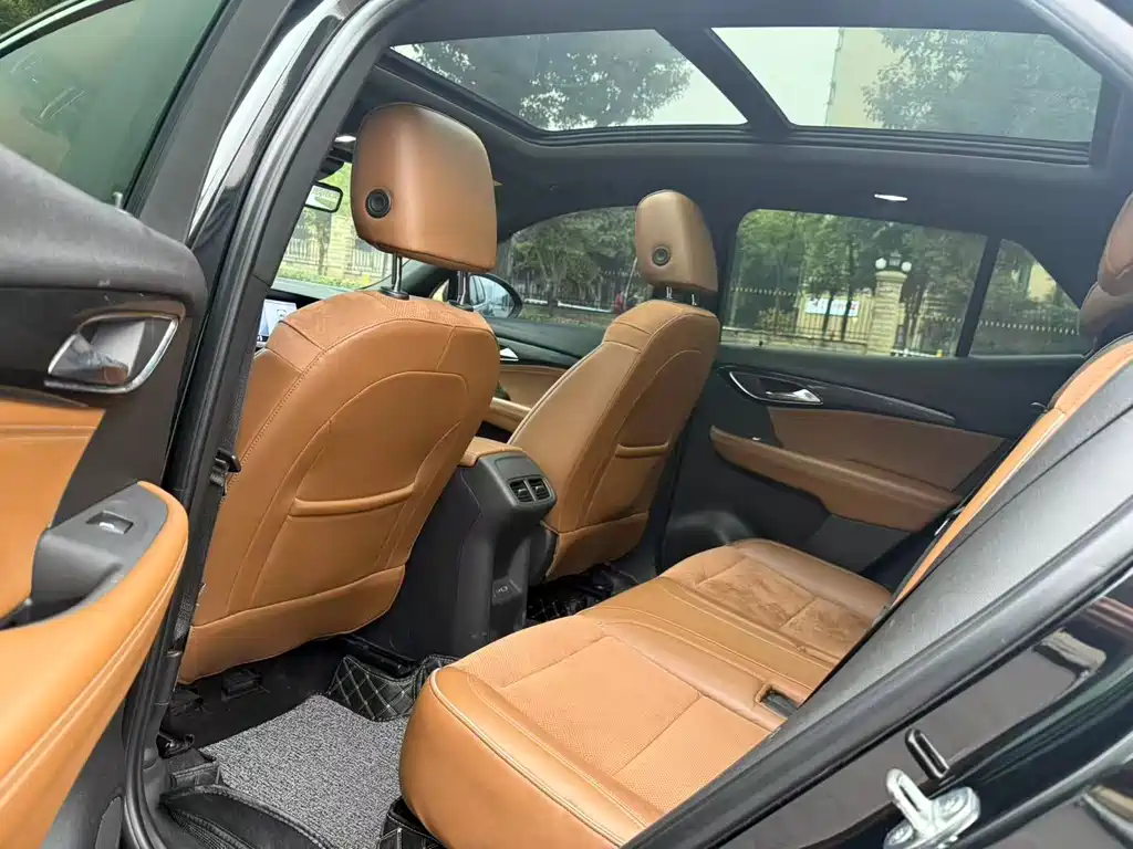 Envision S Envision S 652 T 4 WD Luxury