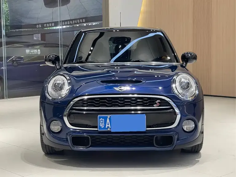 MINI 2.0 T COOPER S 5-door