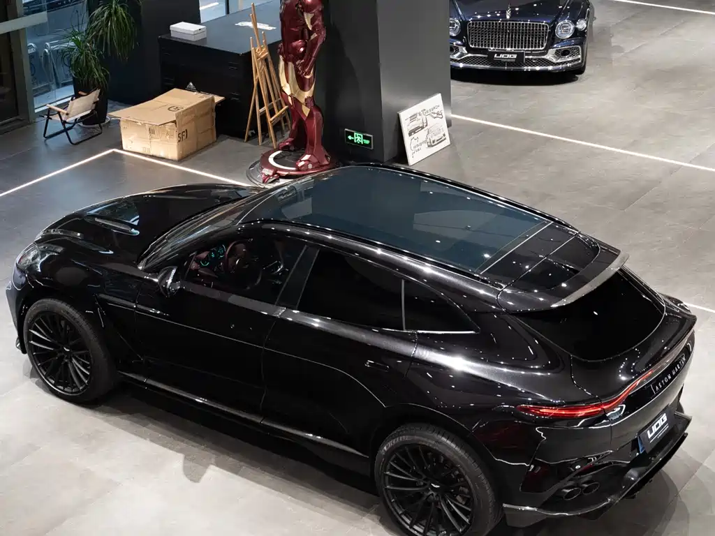 Aston Martin DBX 4.0 T V8 1913 First Edition Limited