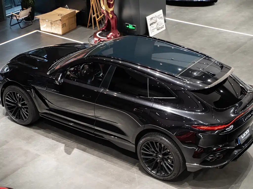 Aston Martin DBX 4.0 T V8 1913 First Edition Limited