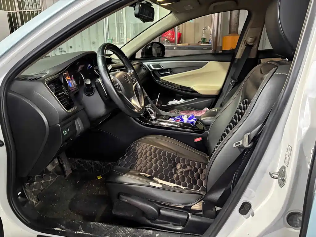 Spirior 2.0 L Luxury