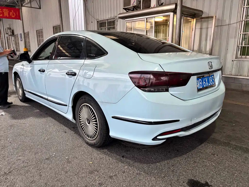 Spirior 2.0 L Luxury