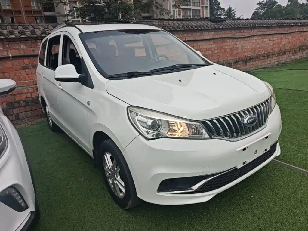 Karry K50 开瑞K50 2018款 1.5 L 手动天窗版