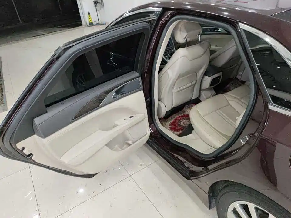 Lincoln MKZ 2.0 T Premium