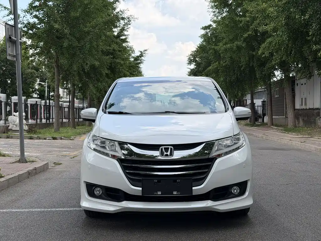 Odyssey Facelift 2.4 L Smart Enjoyment