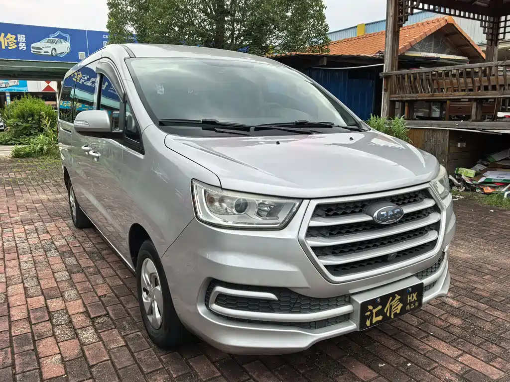 Refine M4 瑞风M4 2019款 悦享系列 2.0 L 手动商务型 国VI