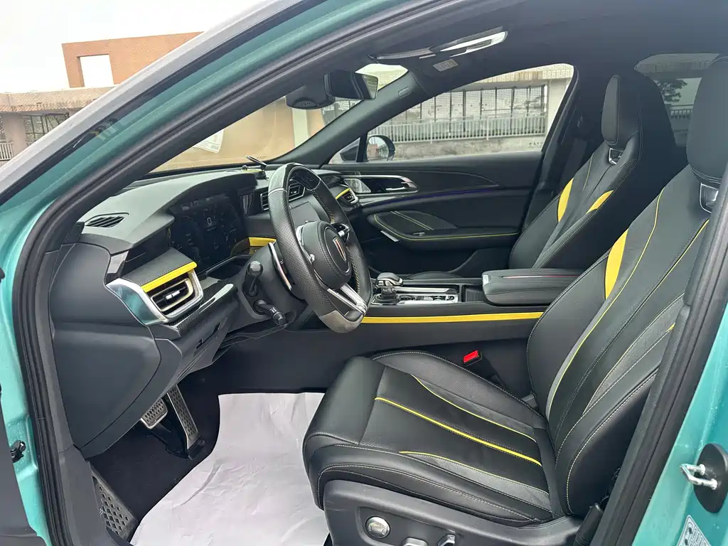 Hongqi H6 2.0 T Supreme Premium
