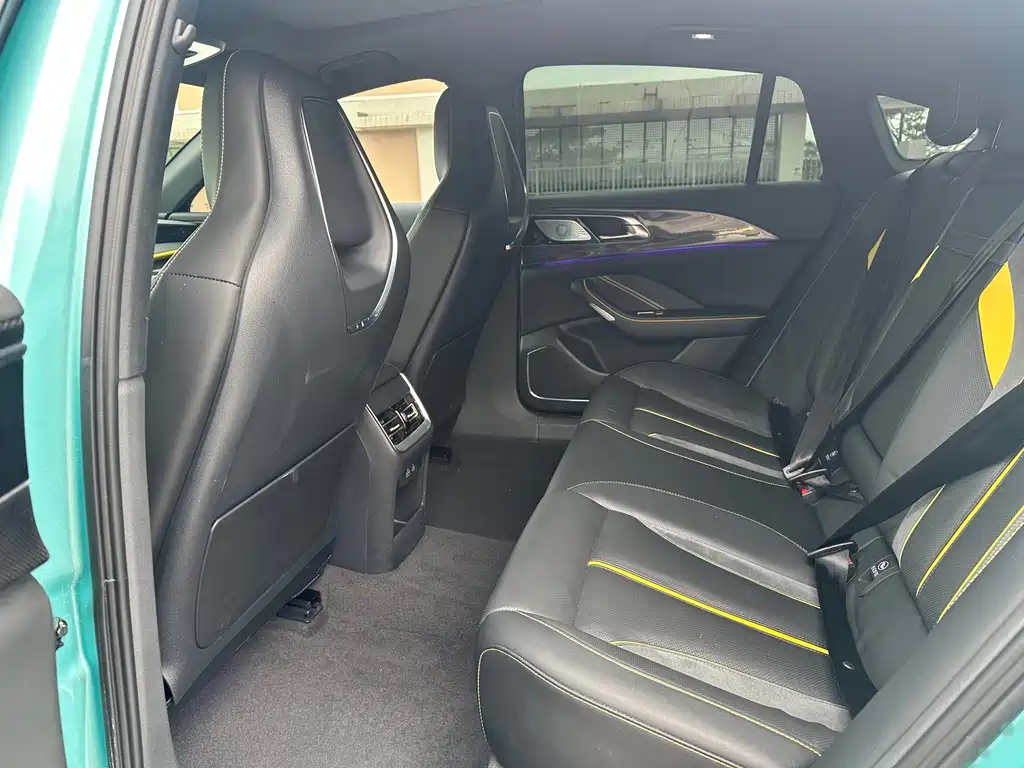 Hongqi H6 2.0 T Supreme Premium