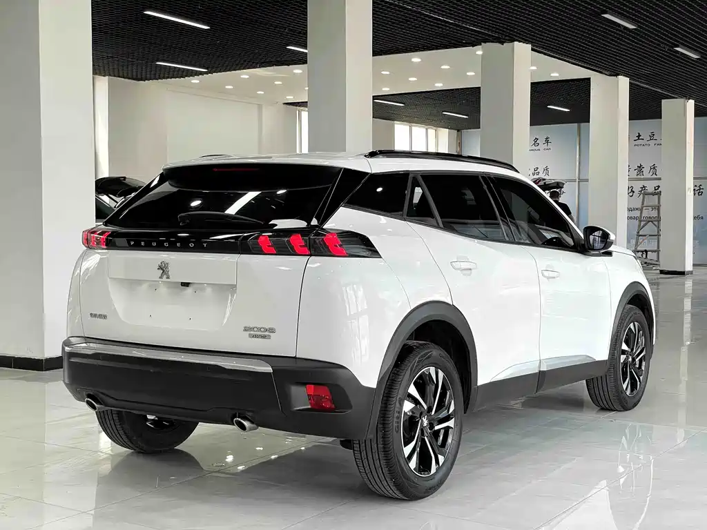 Peugeot 2008 2022 230 THP THE ONE