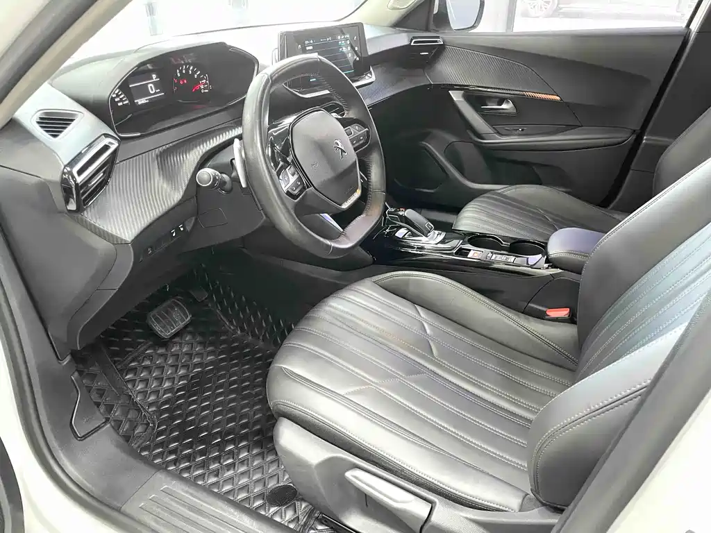 Peugeot 2008 2022 230 THP THE ONE