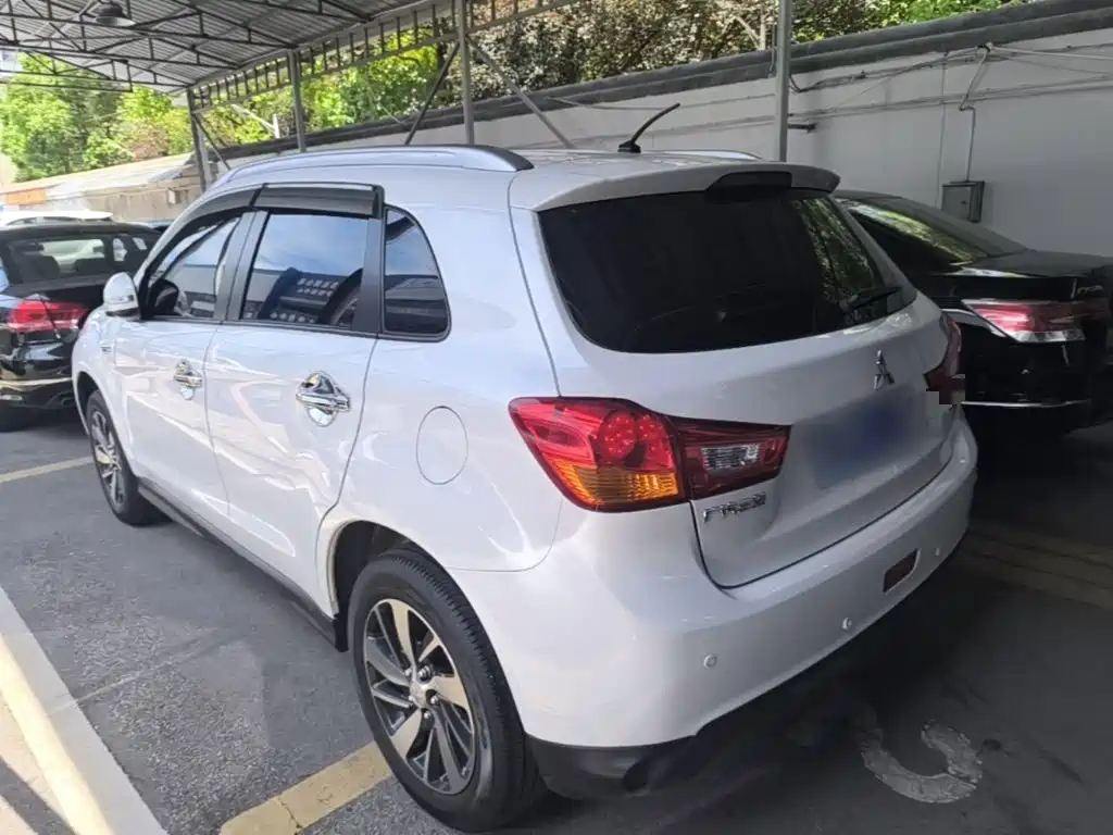 ASX 2.0 L CVT Smart Leading