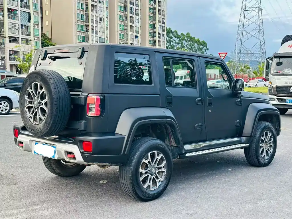 BAIC BJ40 PLUS 2.3 T Auto 4 WD Premium CN-VI