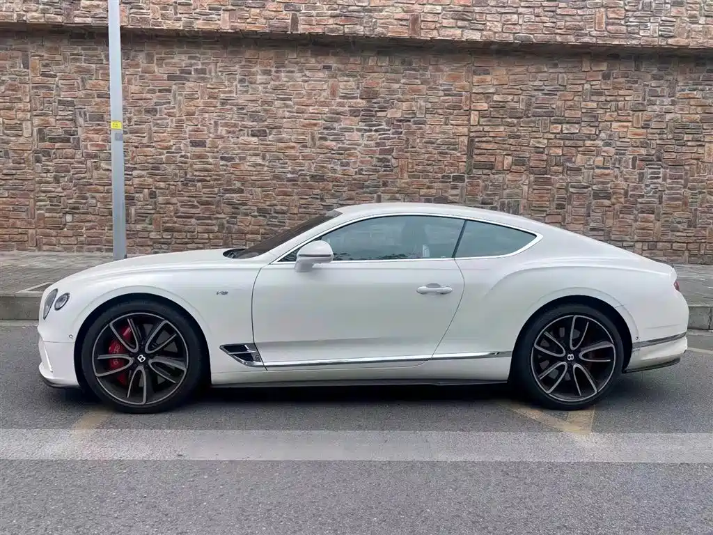 Continental GT 4.0 T GT V8