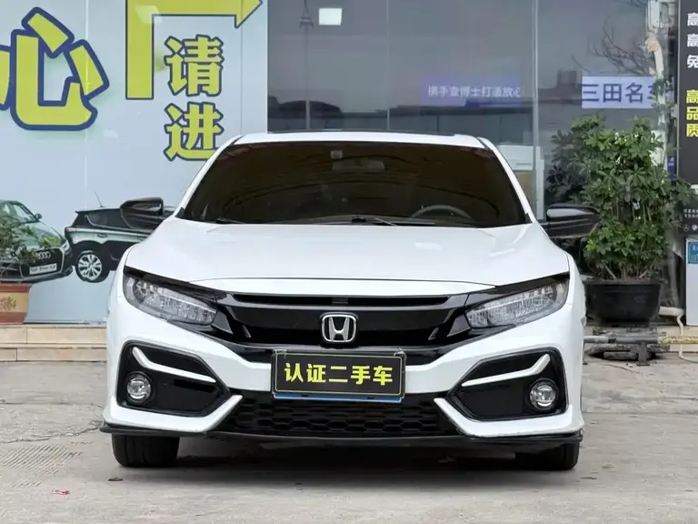 Honda Civic HATCHBACK 220 TURBO CVT Trend Cool Control