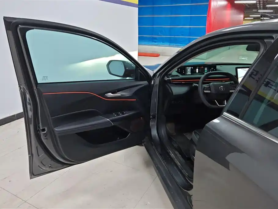 Eado 1.5 T GDI Auto Flagship
