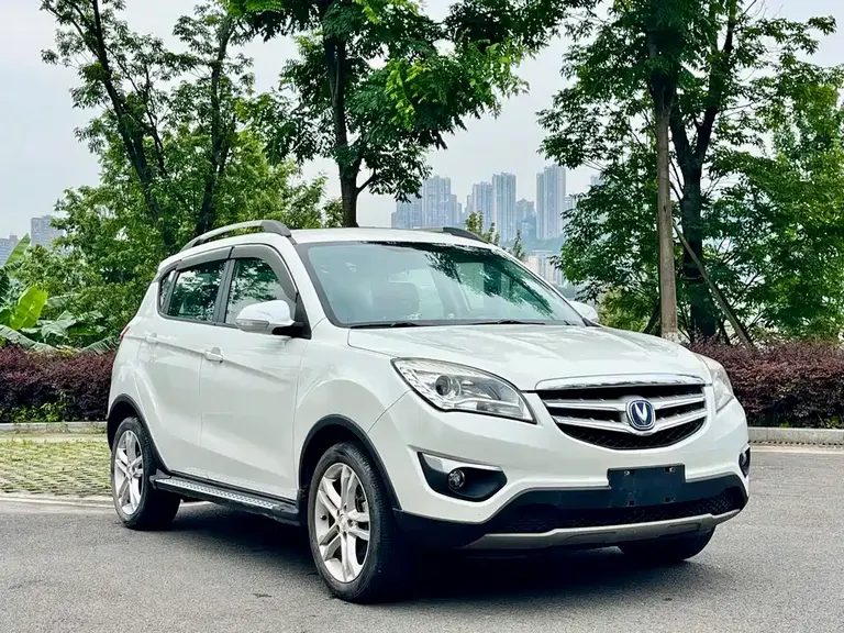 Changan CS35 1.6 L Manual Luxury CN-IV