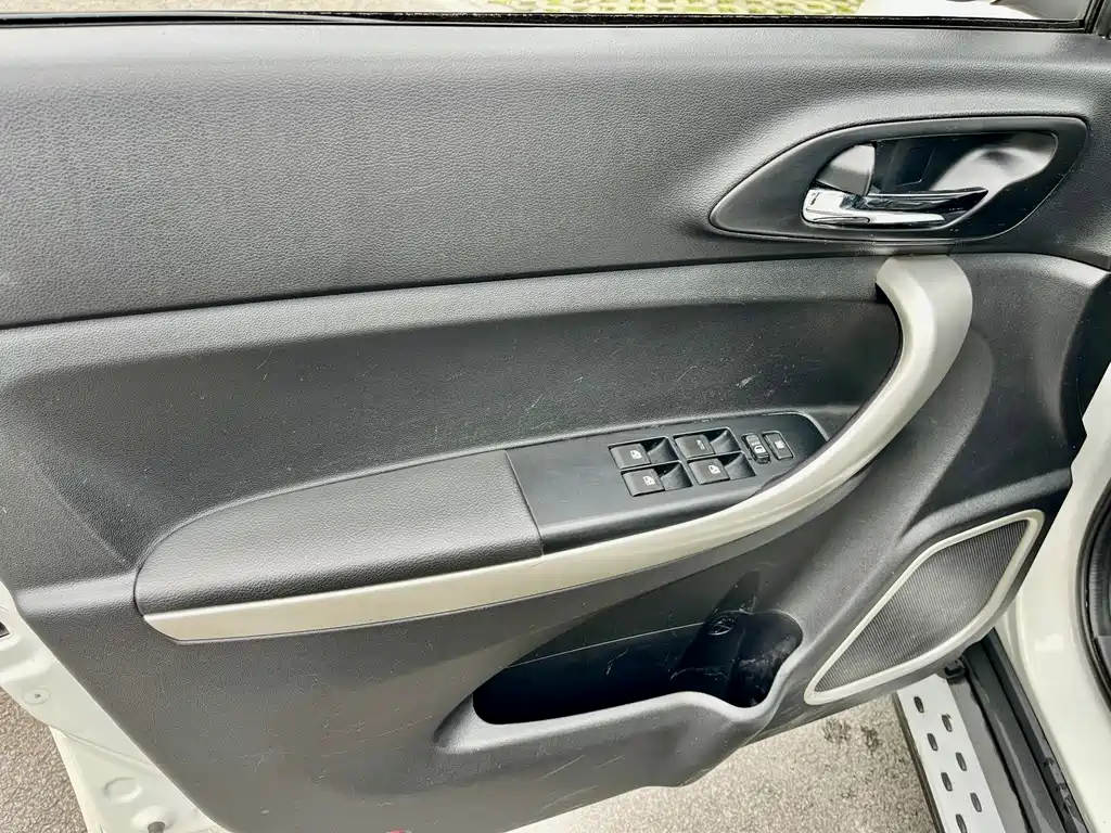 Changan CS35 1.6 L Manual Luxury CN-IV