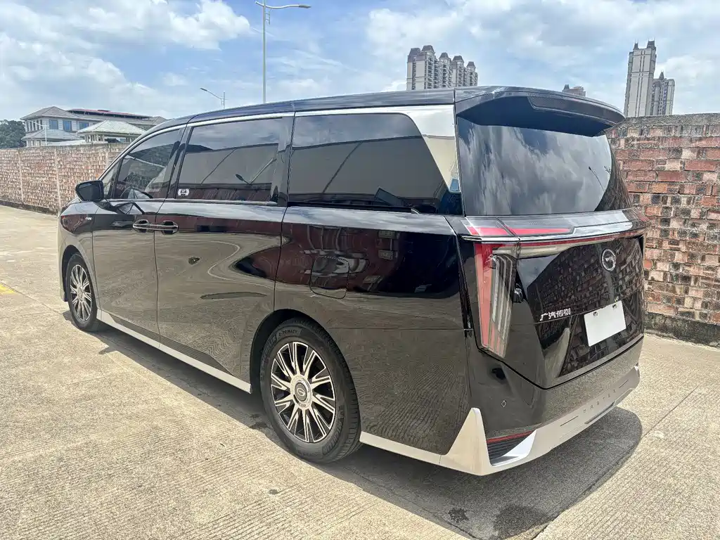 GAC Trumpchi E9 E9 Super Fast Charge Champion