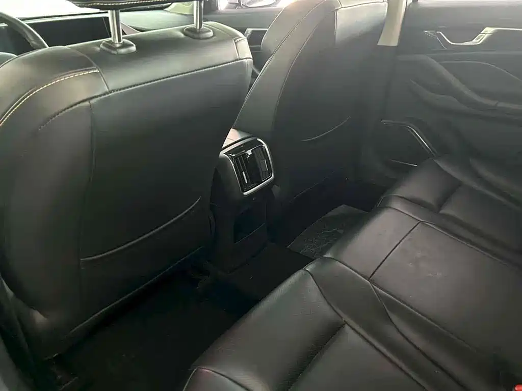 Besturn B70 1.5 T Auto Pleasure