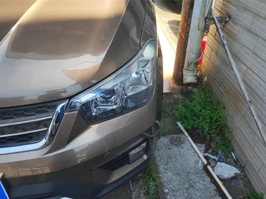 Wuling Hongguang 五菱宏光 2016款 1.5 L S1尊享型国V