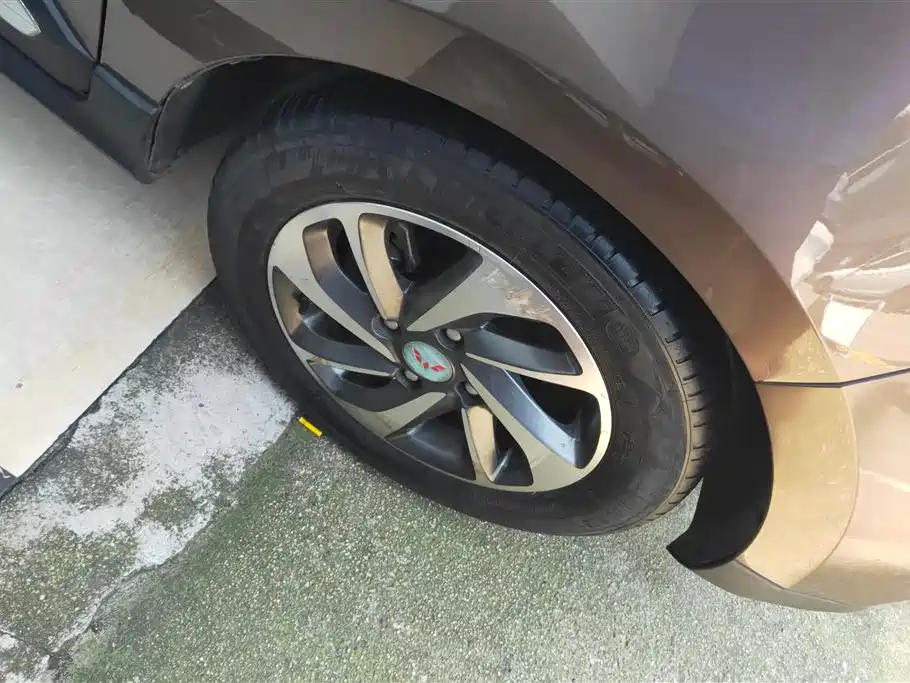 Wuling Hongguang 五菱宏光 2016款 1.5 L S1尊享型国V