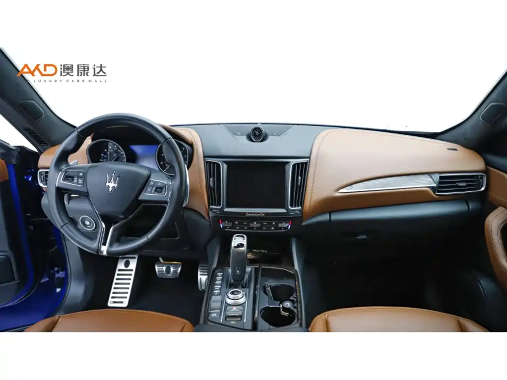 Levante 3.0 T Standard