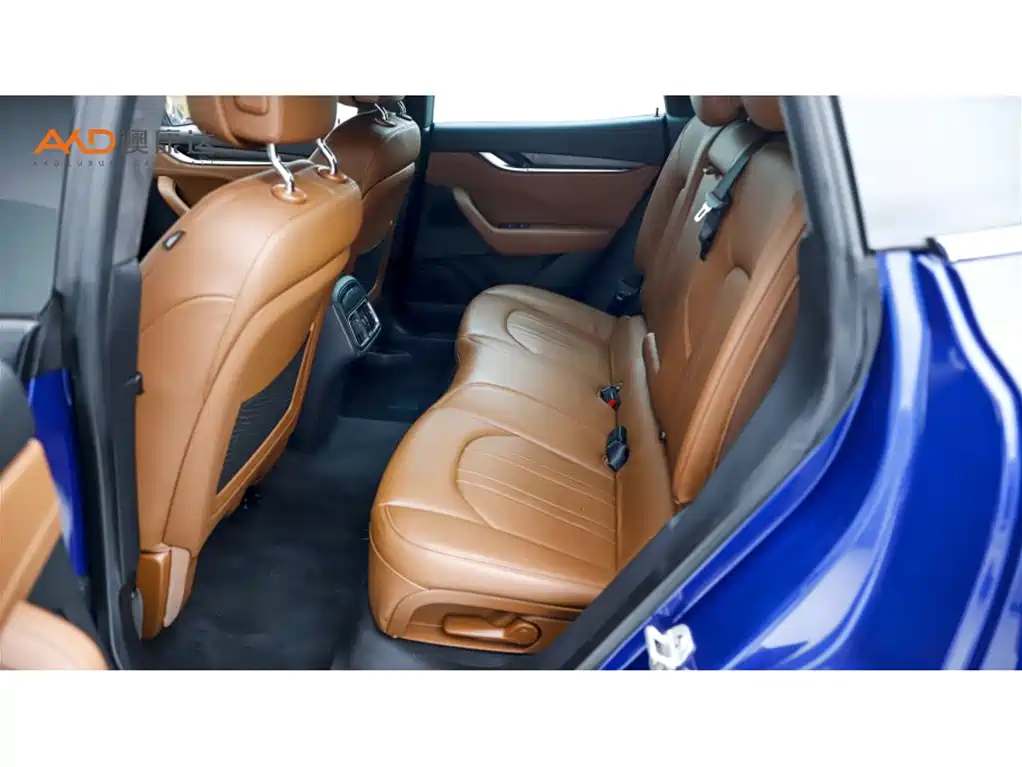 Levante 3.0 T Standard