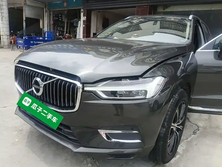 Volvo XC60 T5 4 WD Smart Vision Luxury