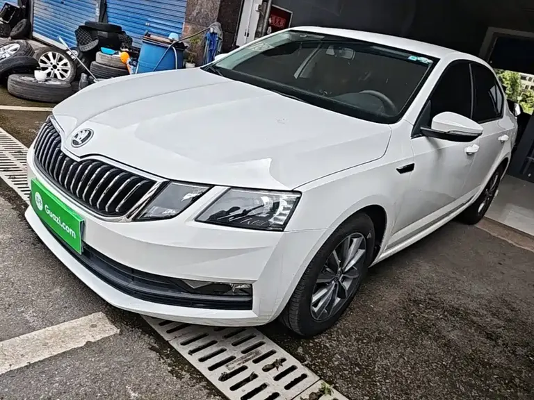 Skoda Octavia 1.6 L Auto Comfort
