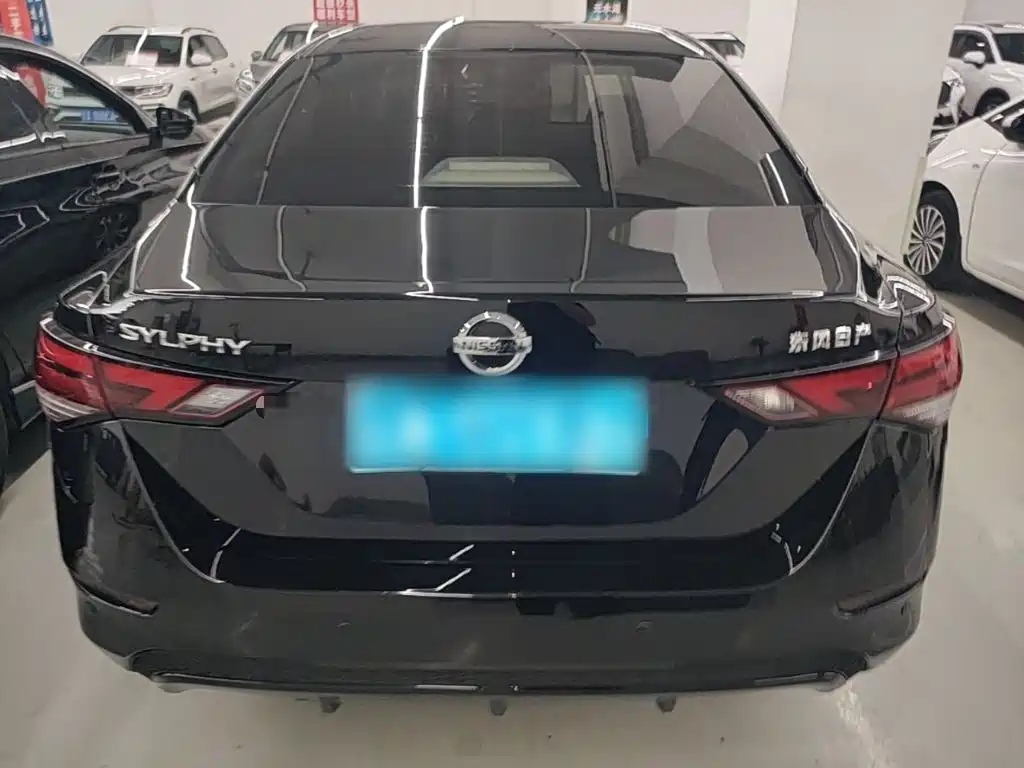 Sylphy 1.6 L XL CVT Joy