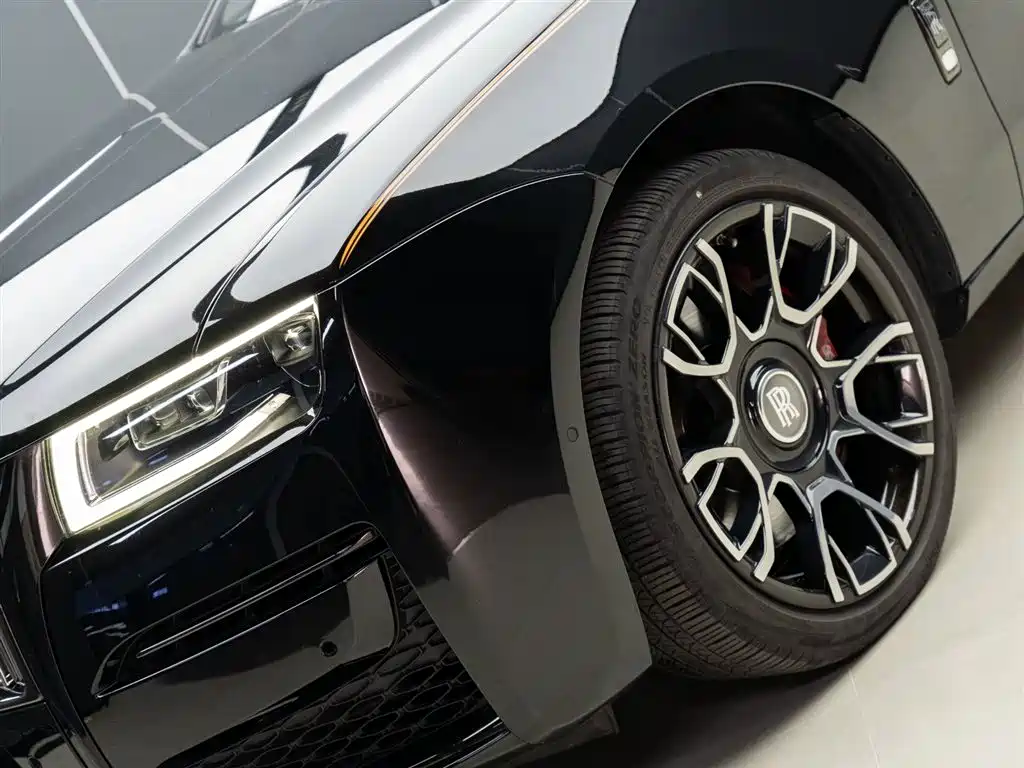 Ghost 6.7 T Black Badge