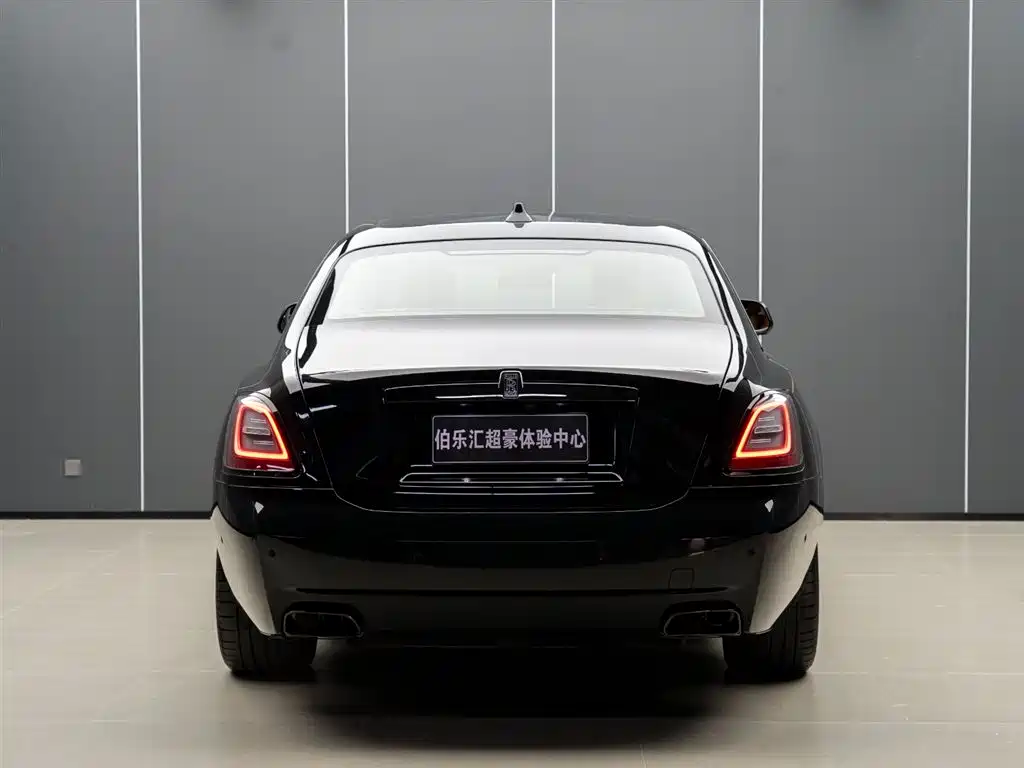Ghost 6.7 T Black Badge