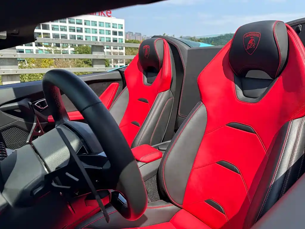 Huracán Huracán EVO RWD Spyder