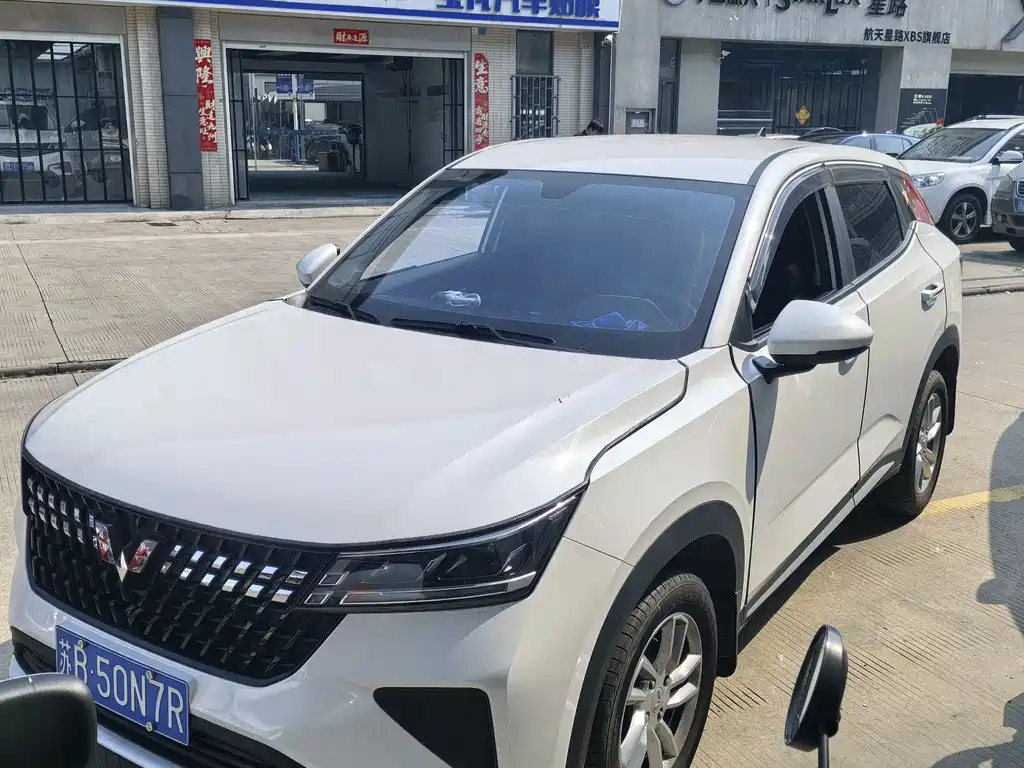 Wuling Xingchi 五菱星驰 2022款 1.5 L CVT畅玩型