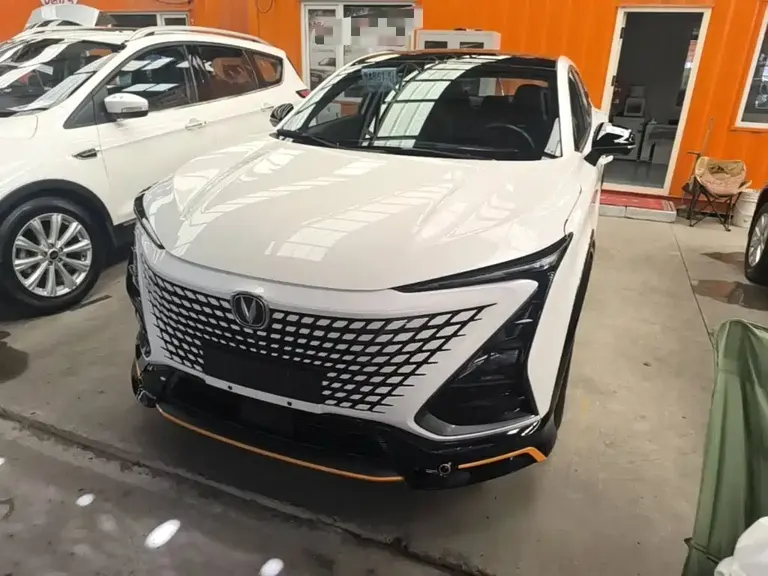 Changan UNI-T 1.5 T Distinguished