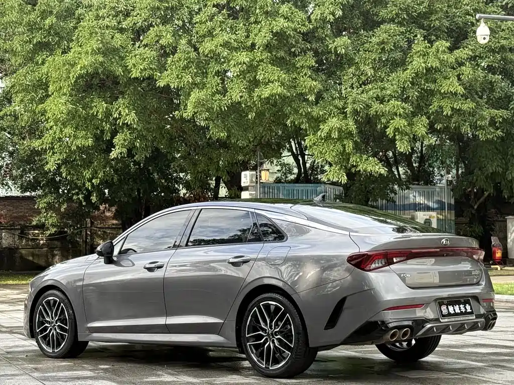 Kia K5 380 T GT-Line Flagship