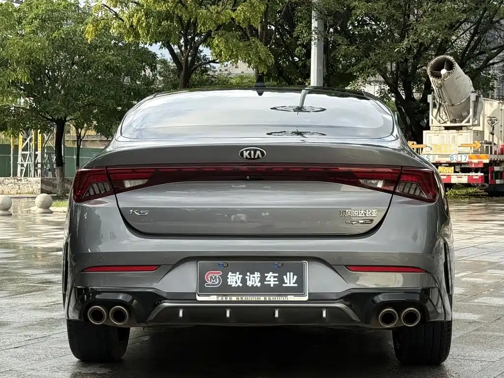 Kia K5 380 T GT-Line Flagship