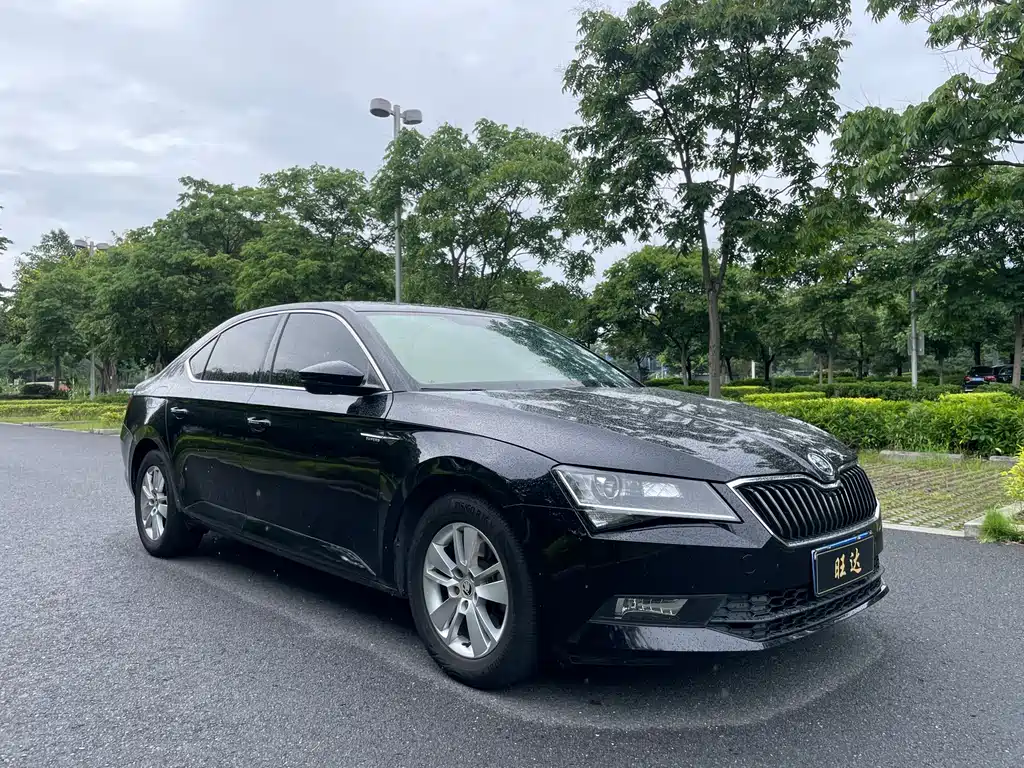 Superb TSI330 DSG Creation