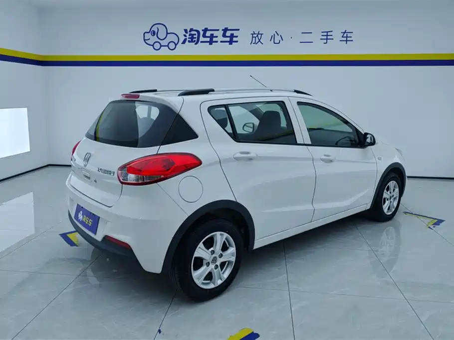 Baojun 310 1.2 L Manual Comfort
