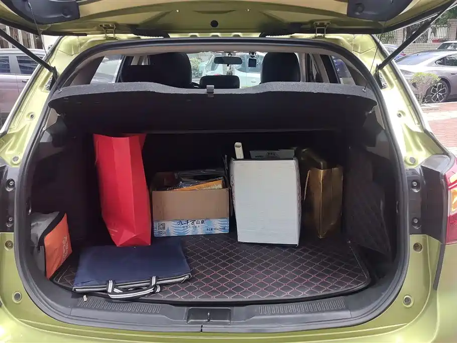 S-Cross 1.6 L CVT 4 WD Distinguished