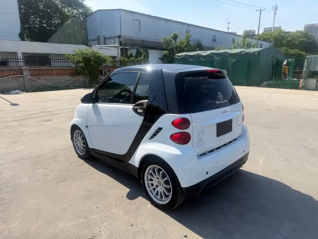smart fortwo 1.0 MHD Hardtop Standard