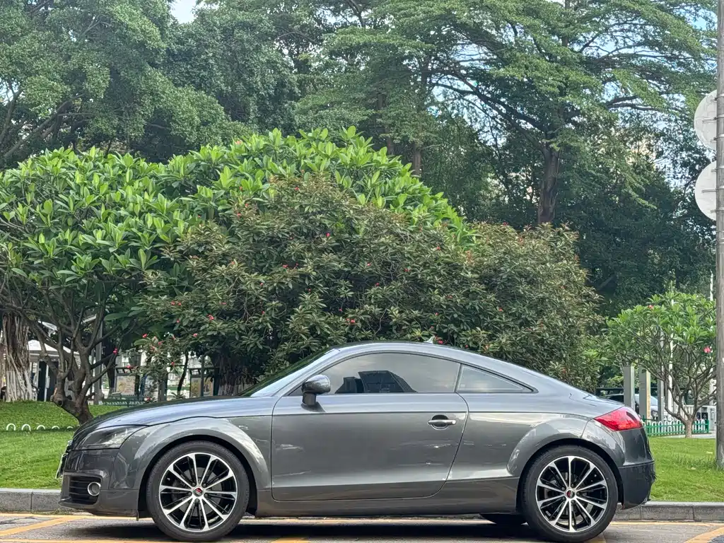 Audi TT TT Coupe 2.0 TFSI