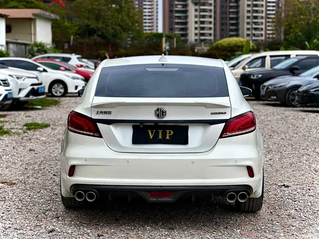 MG6 20 T Auto Trophy Premium Internet CN-V