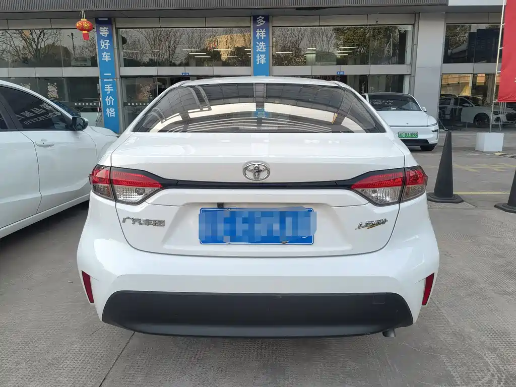 Levin 雷凌 2023款 TNGA 1.5 L CVT领先版