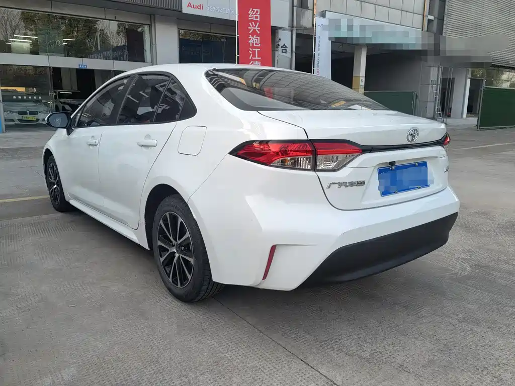 Levin 雷凌 2023款 TNGA 1.5 L CVT领先版